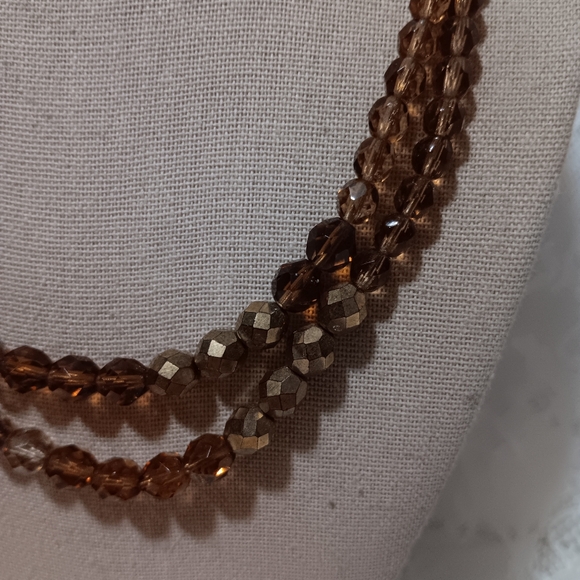 Robert Rose Double Strand Necklace - Picture 2 of 3